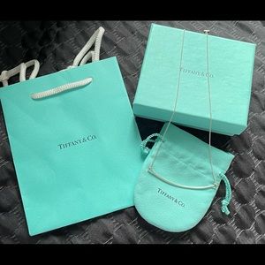 Tiffany&Co Silver T Smile Pendant